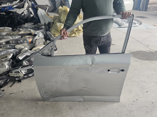 SKODA FABİA GRİ SOL ÖN KAPI ORJINAL