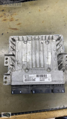 237102426RRenault Megane 1.5 DCI Motor Beyni S180153104A