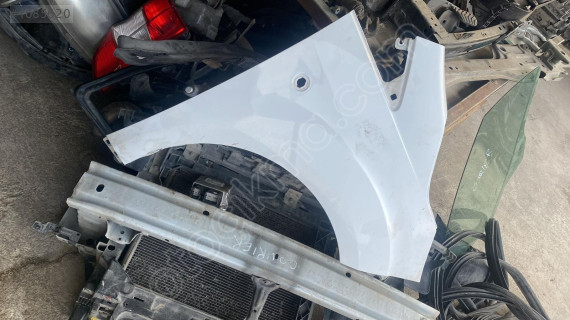 FORD COURİER SAĞ ÖN ÇAMURLUK OTO FEDAİ