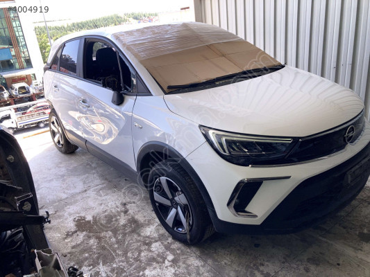 ÖZMEN OPEL CROSSLAND ÇIKMA SAĞ ÖN KAPI