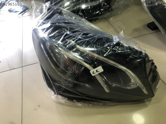 MERCEDES E SERİ W213 SAĞ FAR