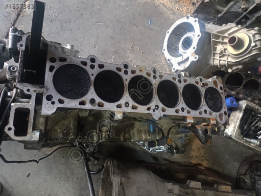 1748450 BMW 528 YARIM MOTOR REVİZYONLU GARANTİLİDİR