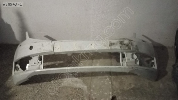 Orjinal Çıkma Skoda Octavia Ön Tampon Parçası