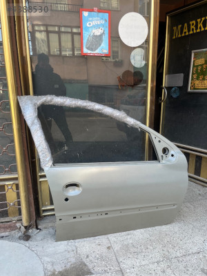 Peugeot 206 Sağ Ön Kapı Hatasız Tertemiz