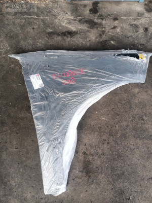 RENAULT FLUENCE 2009 2016 SAĞ ÖN ÇAMURLUK