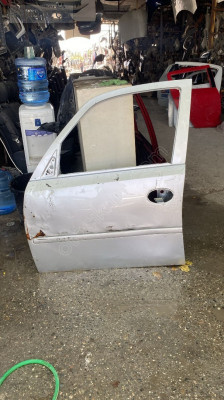 Opel meriva 2007 model sol ön kapı