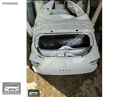 Renault Clio 4 bagaj kapağı