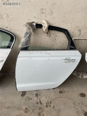 AUDİ A6 SOL ARKA KAPI ÇIKMA ORJİNAL
