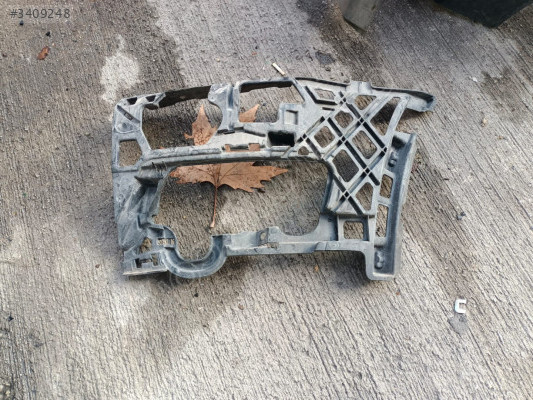 VOLKSWAGEN GOLF 13-17 SOL ÖN TAMPON BRAKETİ