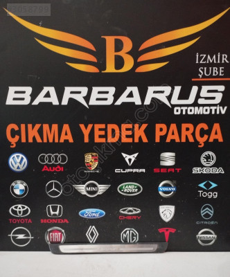 AUDİ A3 SPORTBACK SOL YAN ETEK KAPLAMASI 8V4853491D