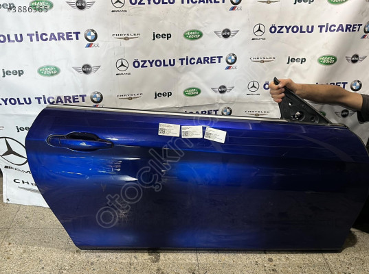 BMW F82-F83 M4 Sağ Ön Kapı Hatasız Lacivert