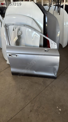 Seat İbiza sağ ön kapı
