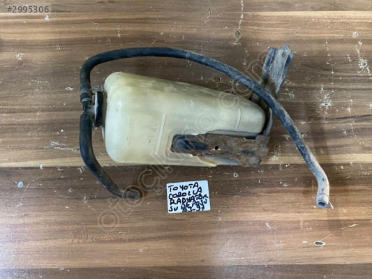 TOYOTA COROLLA SU BİDONU ORJİNAL çıkma 1993-1998 MODEL