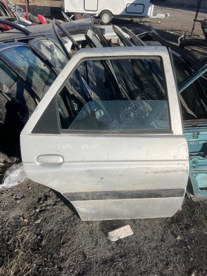 Ford escort çıkma arka sağ kapı orjınal çıkma