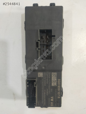 PASSAT B8 BAGAJ KAPAĞI BEYNİ 5Q0959107R
