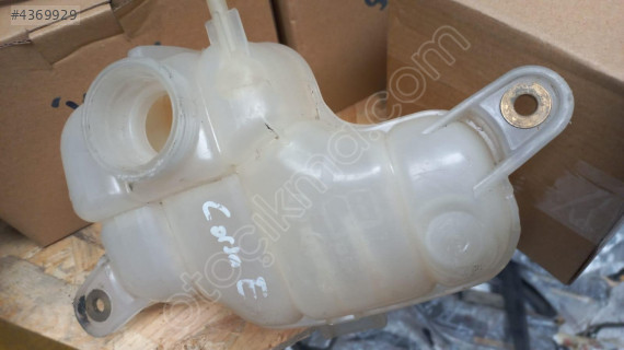 OPEL CORSA E YEDEK SU BİDONU.OTO ERKAN ÜNYE