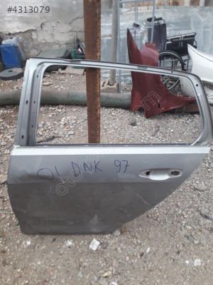 VOSWAGEN GOLF 7 SOL ARKA KAPI