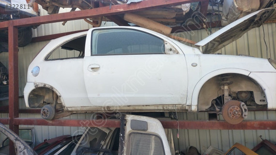 Opel Corsa c tek kapı kapılar çamurluk motor kaputu komple kasa