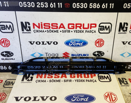 VOLVO V40 ÖN TAMPON ORTA IZGARA SIFIR YEDEK PARÇA