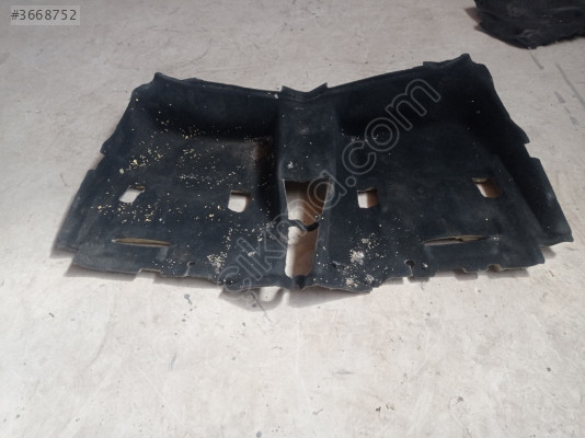 Mercedes-Benz CLS C257 ZEMİN TABAN HALISI A2136800100