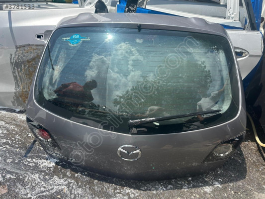 MİRİM OTODAN MAZDA 3 BAGAJ KAPAĞI DOLU