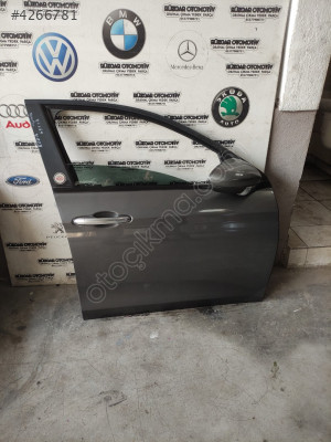 Fiat egea sağ ön kapı