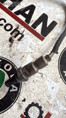 04L906262A 1.6 katalizör oksijen sensörü