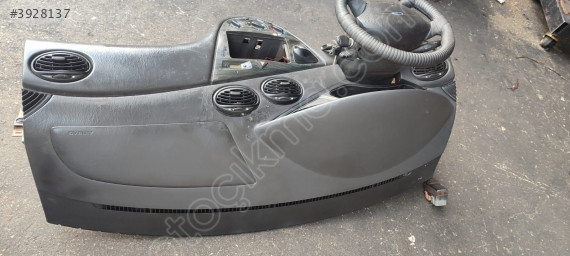 FORD FOCUS 1 GÖĞÜS AİRBAG TAKIMI VE DİĞER YEDEK PARÇALARI