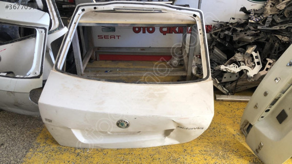Skoda octiva 2008 2010 model bagaj kapağı