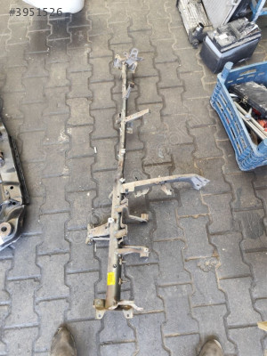 Kia Rio Hatchback 2005 - 2011 Göğüs Demiri