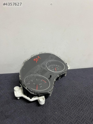 PEUGEOT 301 KM SAATİ