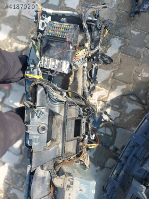 RENAULT MEGANE 1 TORPİDO TESİSATI