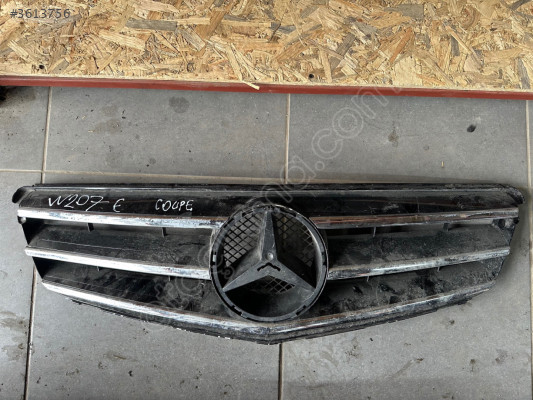 MERCEDES E SERİSİ W207 COUPE ÇIKMA ORJİNAL ÖN PANJUR BDÇ