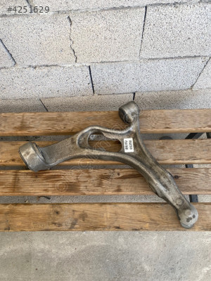 7P5407152A PORSCHE CAYENNE SAĞ ÖN TABLA