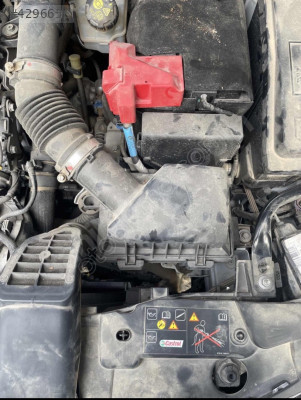 RENAULT CLIO 5 HAVA FILTRE KUTUSU KOMPLE 165004357R