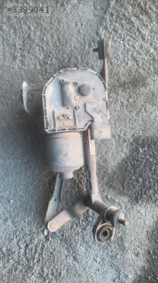 1137328333 vw passat b6 ön cam silecek motoru