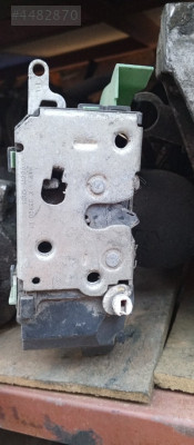 Fiat Linea sol arka kapı kilidi