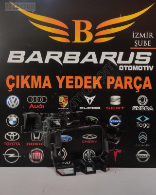 VOLKSWAGEN TOUAREG SAĞ ARKA TAMPON BRAKETİ 7P6807394