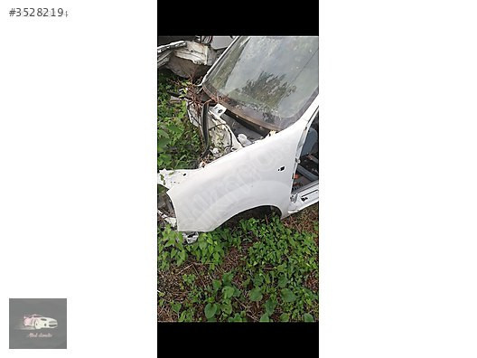 Renault Kangoo 2000 model sol ön çamurluk orjinal çıkma