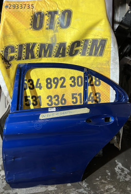 MERCEDES W205 C SERİSİ SOL ARKA KAPI