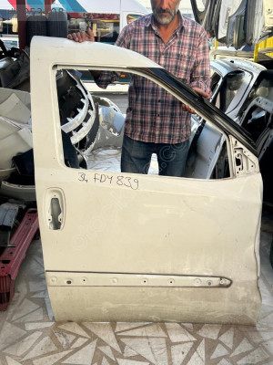 FİAT DOBLO GENİŞ AİLE ÇIKMA SAĞ ÖN KAPI ORJİNAL