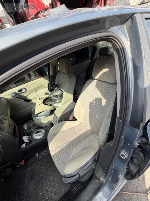 RENAULT MEGANE 2 ÖN KOLTUK TEMIZ HATASIZ