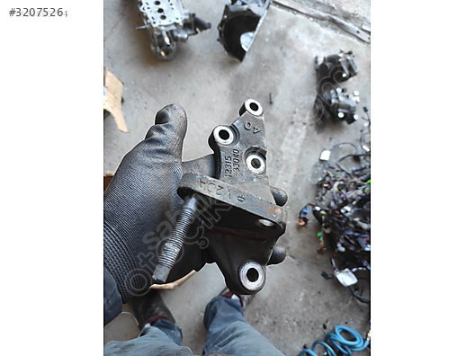 COROLLA 2006 MOTOR BRAKETİ BAĞLANTI 12315-33040