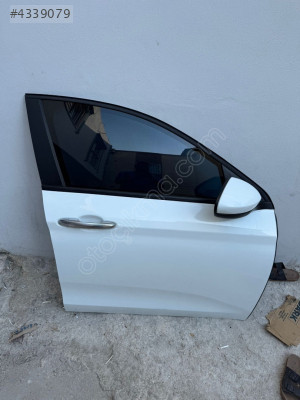 Egea hatasız orijinal sağ kapı orijinal çıkma