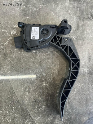 AUDİ A4 GAZ PEDAL 8K1723523A ORJINAL HATASIZ ÇIKMA EGE OTO