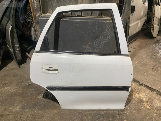 OPEL VECTRA B SAĞ ARKA KAPI DIŞ CAM SIYIRICI FİTİLİ 96-01 MODEL