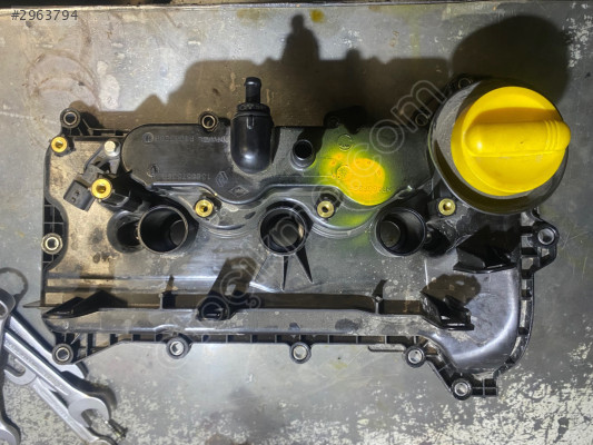 RENAULT CLİO 5 1.0 TCE KÜLBÜTÖR KAPAĞI