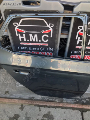 SKODA FABİA SAĞ ARKA KAPI ORJİNAL ÇIKMA