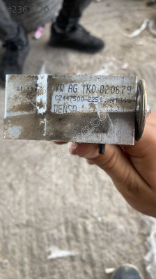 1K0820679 vw passat b6 klima basınç valfi
