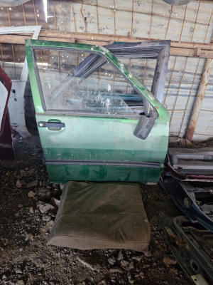 Fiat uno sağ ön kapı çıkma